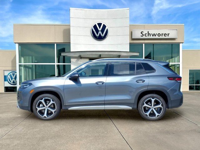 New 2026 Platinum Gray Metallic Volkswagen SE 4Motion image 1