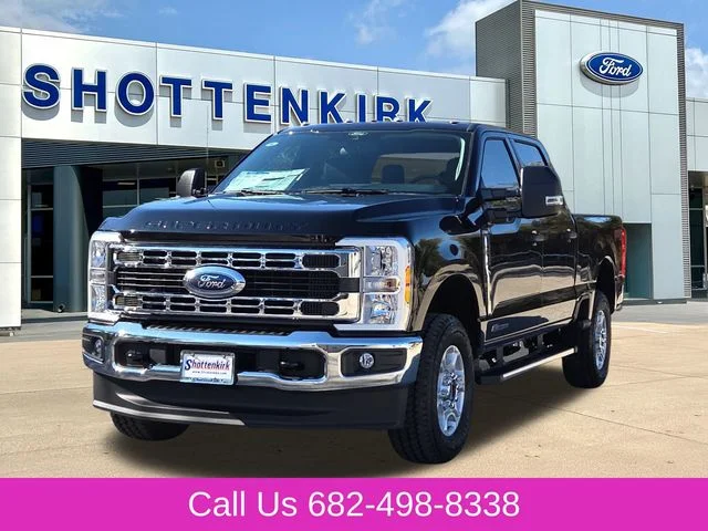 New 2026 Agate Black Metallic Ford F-250® XLT image 32