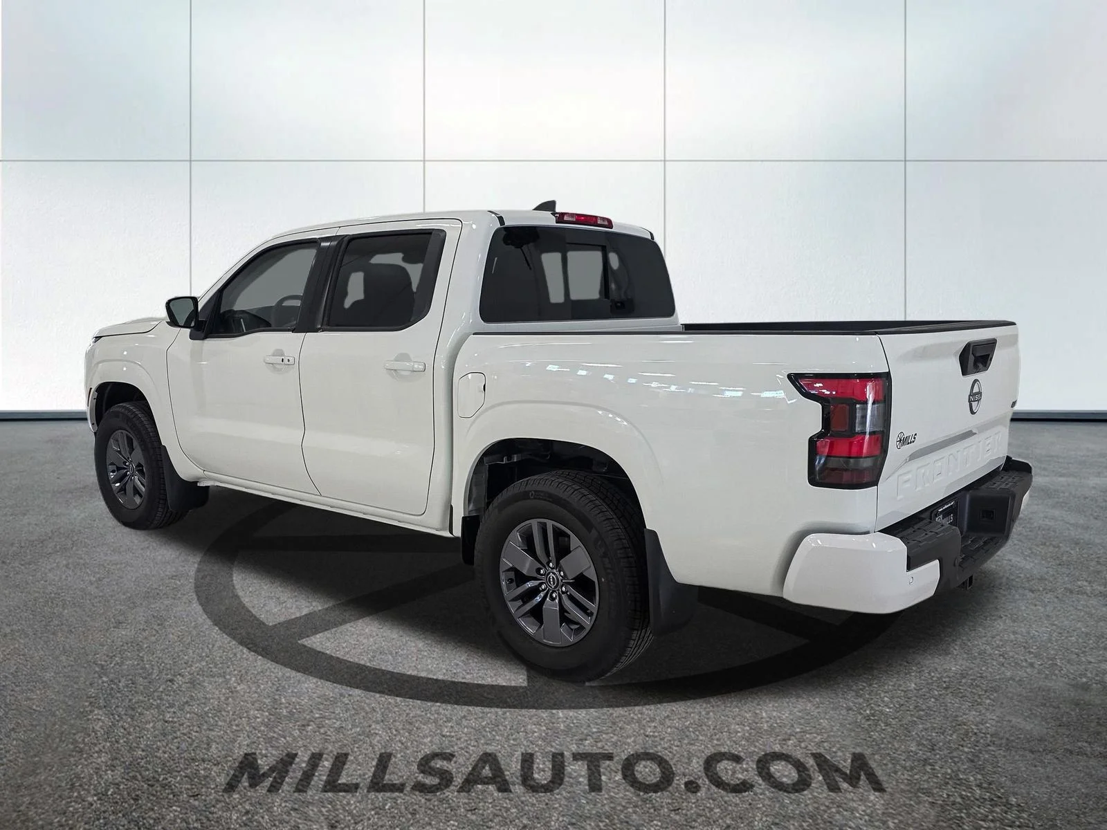 2026 Nissan Frontier SV - Photo 4