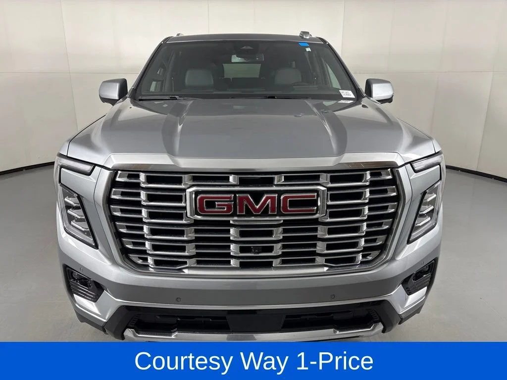 Used 2025 Sterling Metallic GMC Denali image 4