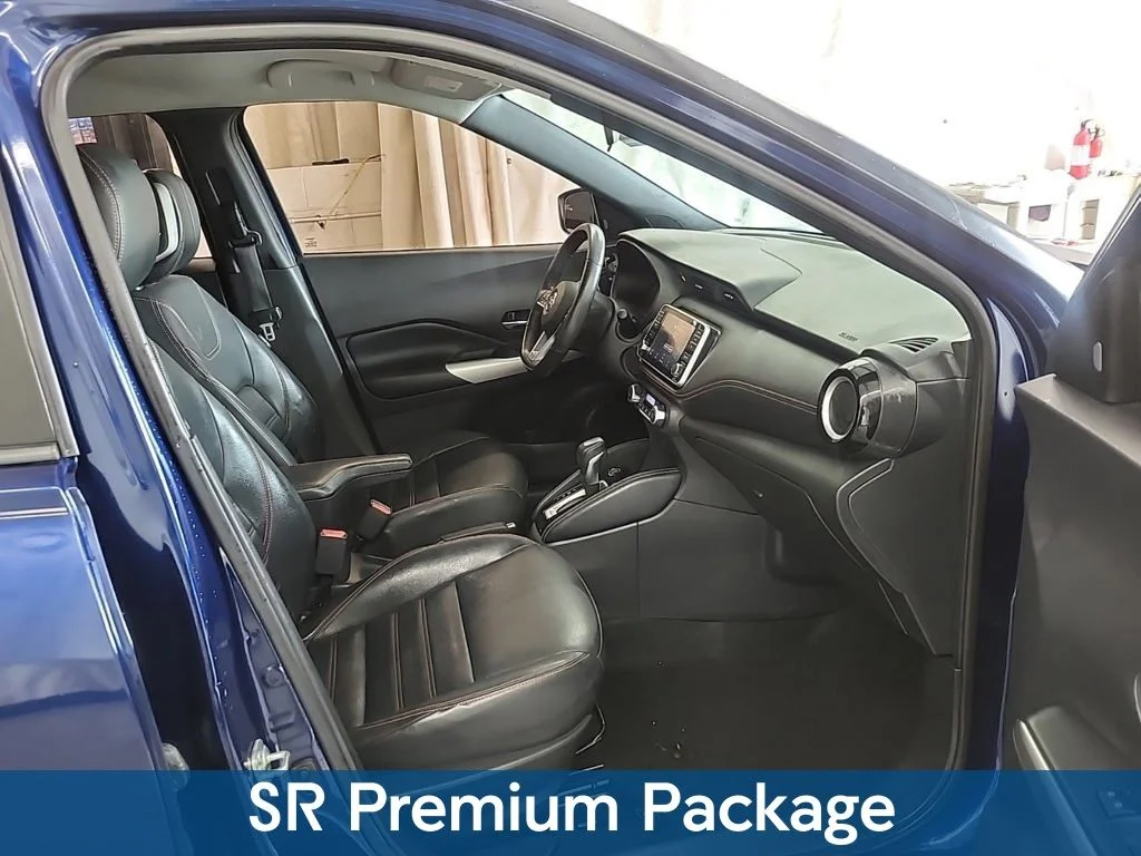 Certified Used 2020 Blue Nissan SR image 2