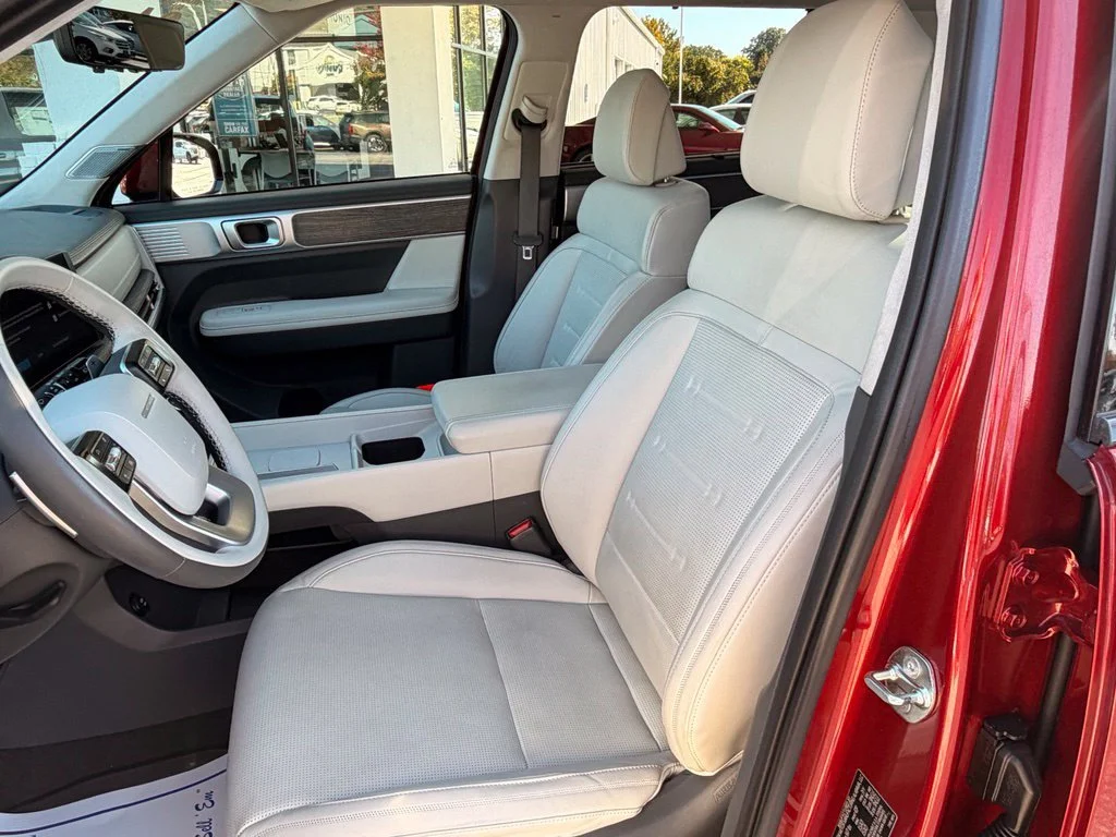 Used 2024 Ultimate Red Hyundai Calligraphy image 14