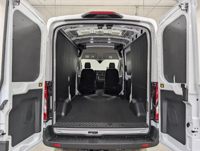 New 2025 Oxford White Ford Cargo Van image 21