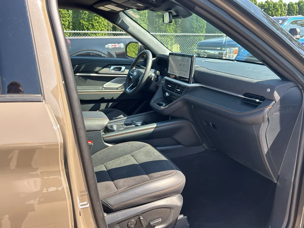 Used 2026 Gray Ford Tremor image 14