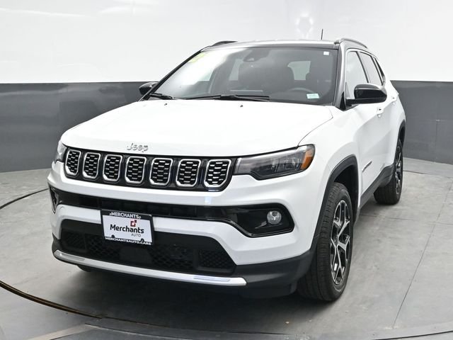 Used 2025 White Jeep Limited image 3