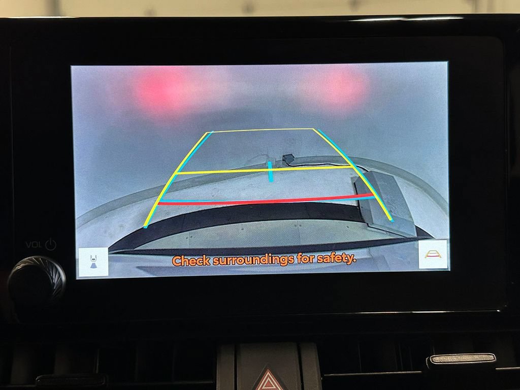 Used 2025 Silver Toyota XLE image 4