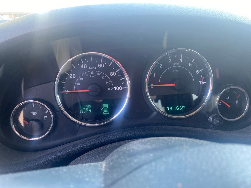 Used 2016 Black Jeep Unlimited Rubicon image 3