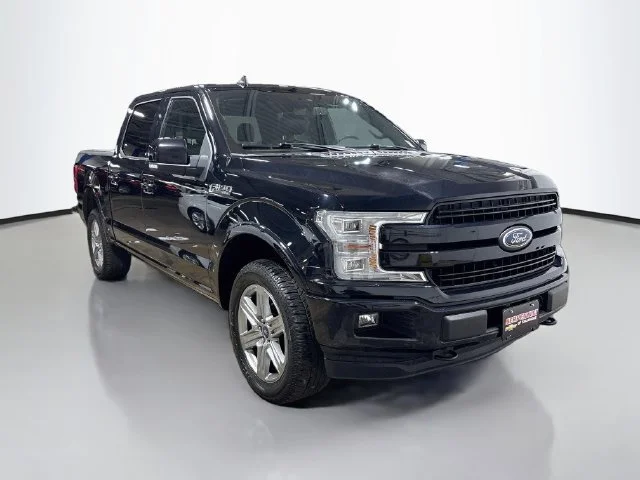 Used 2019  Ford XL image 5