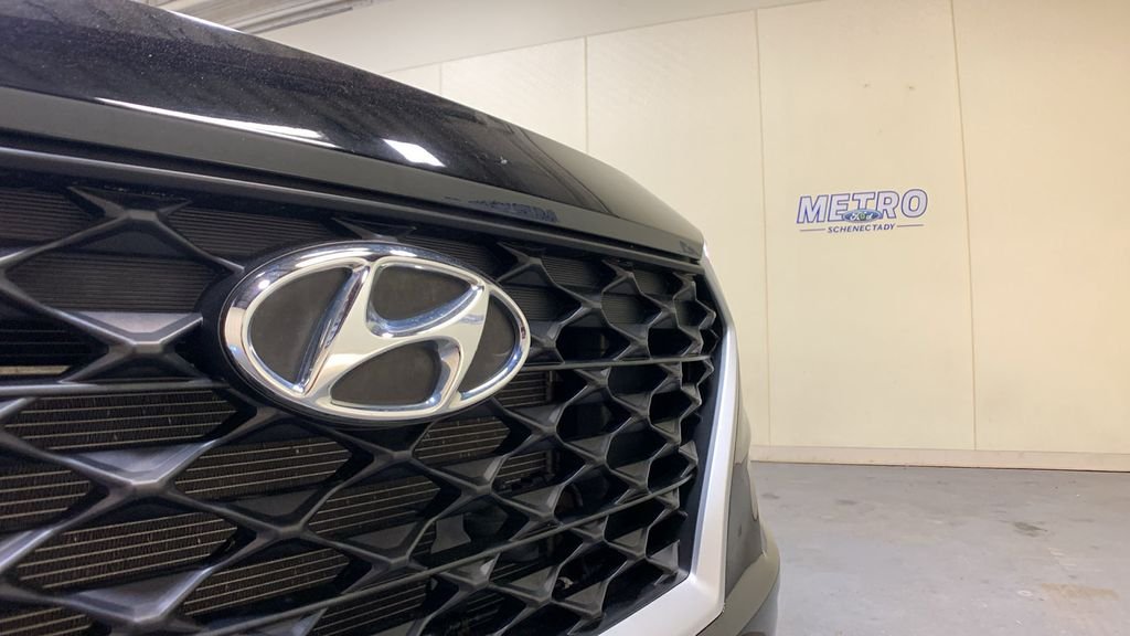 Used 2019 Black Noir Pearl Hyundai Value image 41