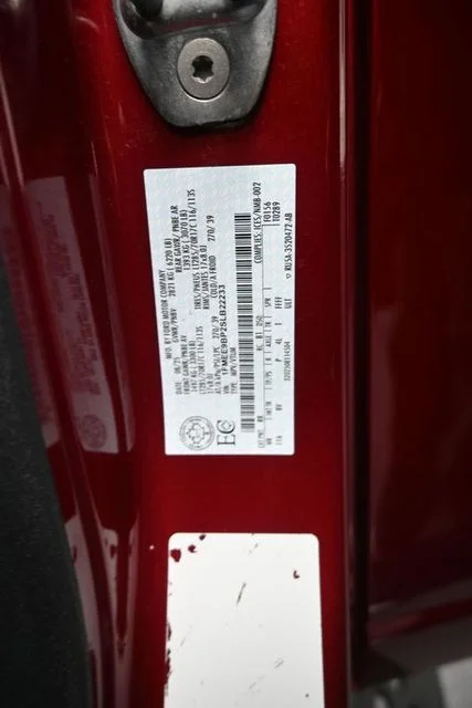 Certified Used 2025 Red Ford Badlands image 33