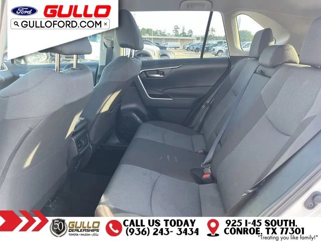 Certified Used 2025 Ice Toyota XLE image 14