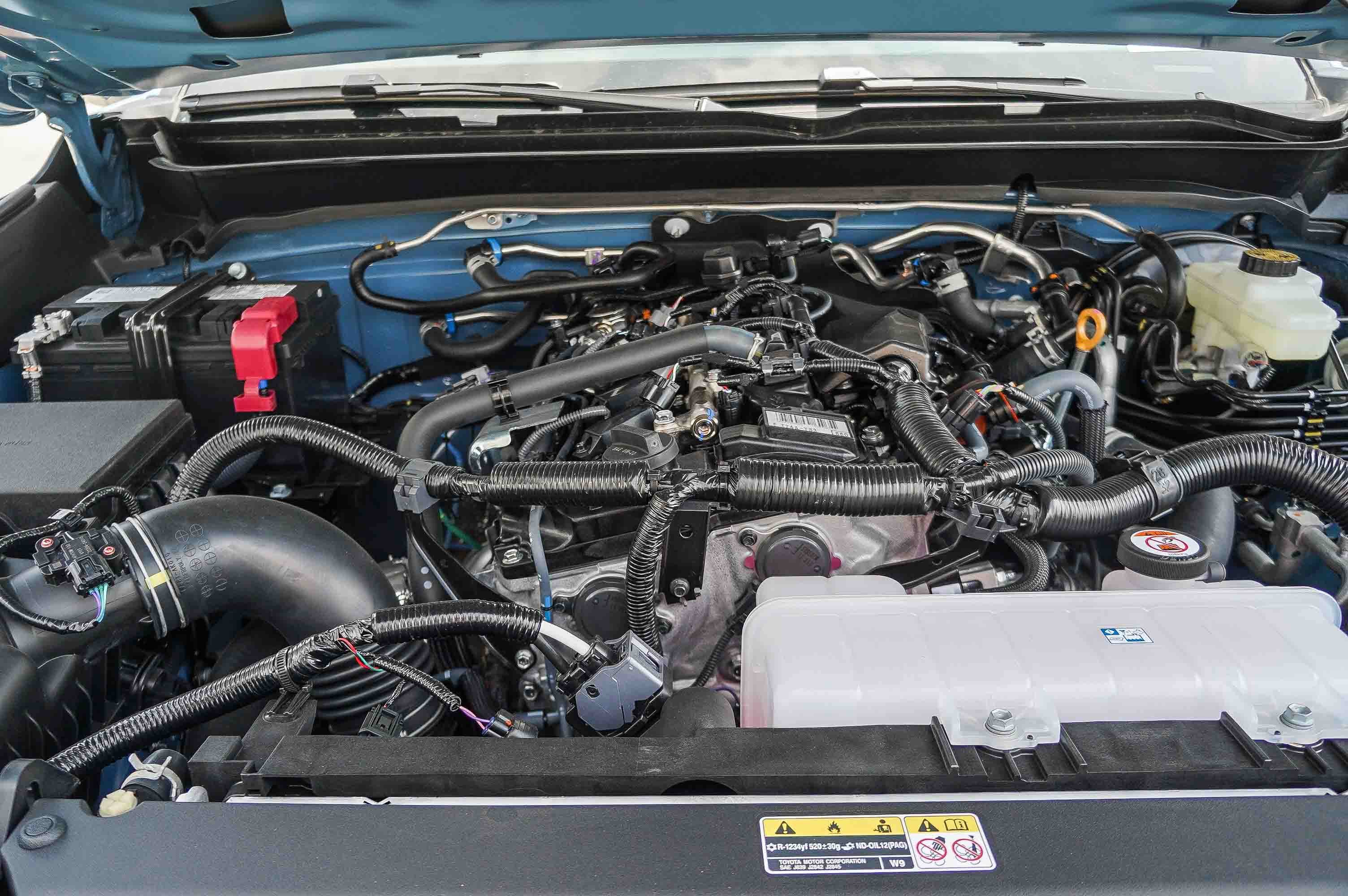 New 2026 Heritage Blue Toyota SR5 image 29
