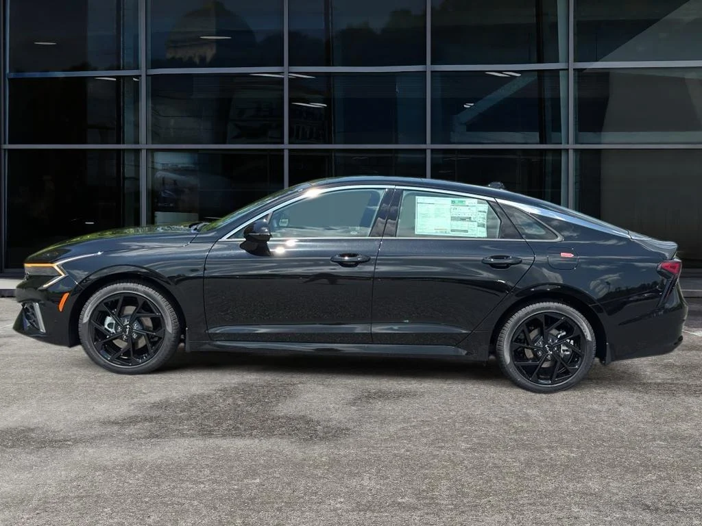 New 2026 Aurora Black Pearl Kia GT-Line FWD image 8