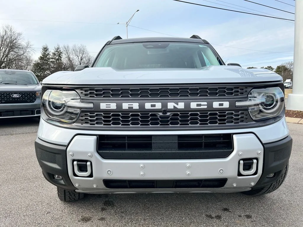 New 2026 White Ford Badlands image 2