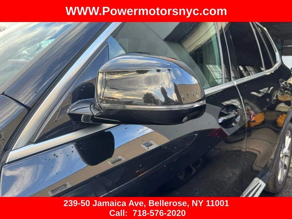 Used 2023 Black BMW xDrive40i image 12