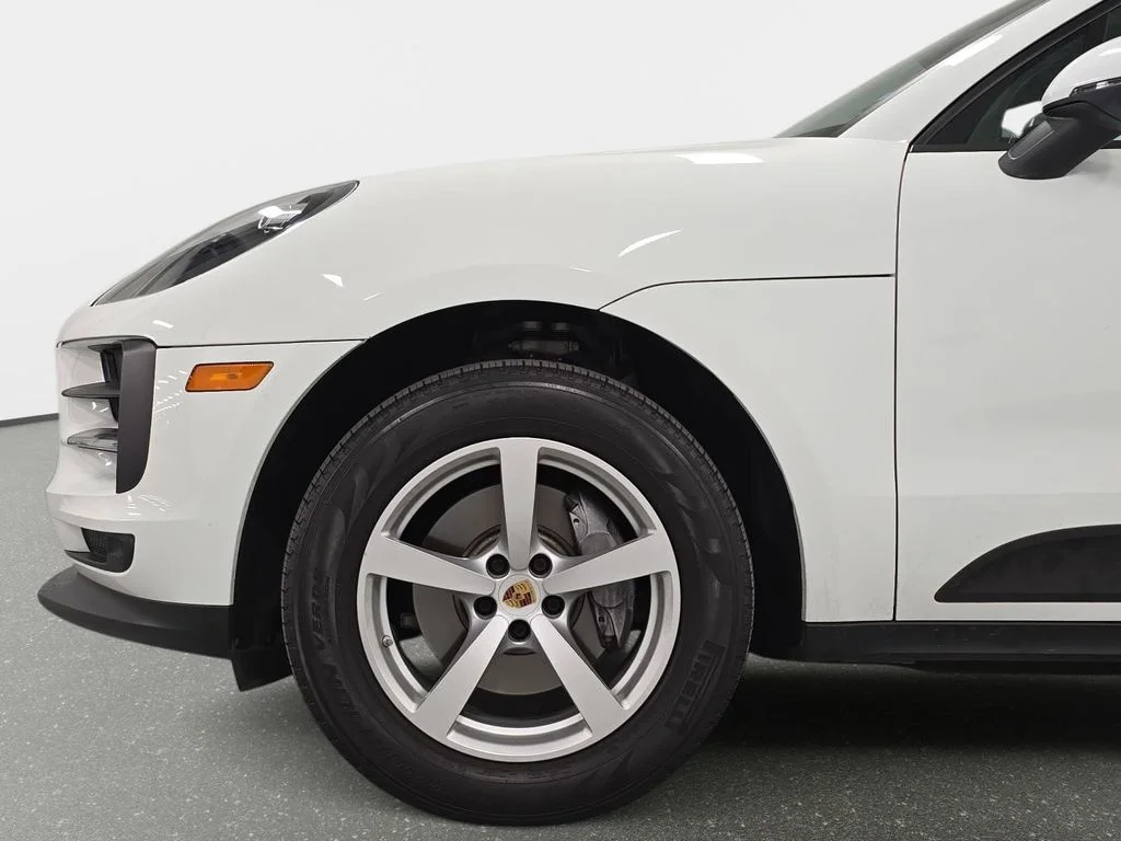 Certified Used 2019 White Porsche Macan image 10