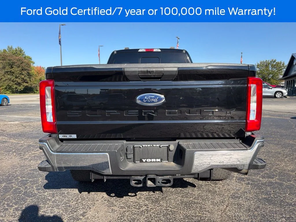 Used 2023 Black Ford XLT image 5