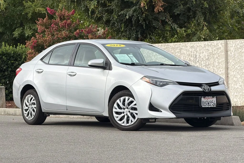Used 2018 Toyota Corolla LE with VIN 2T1BURHE8JC022109 for sale in Morgan Hill, CA