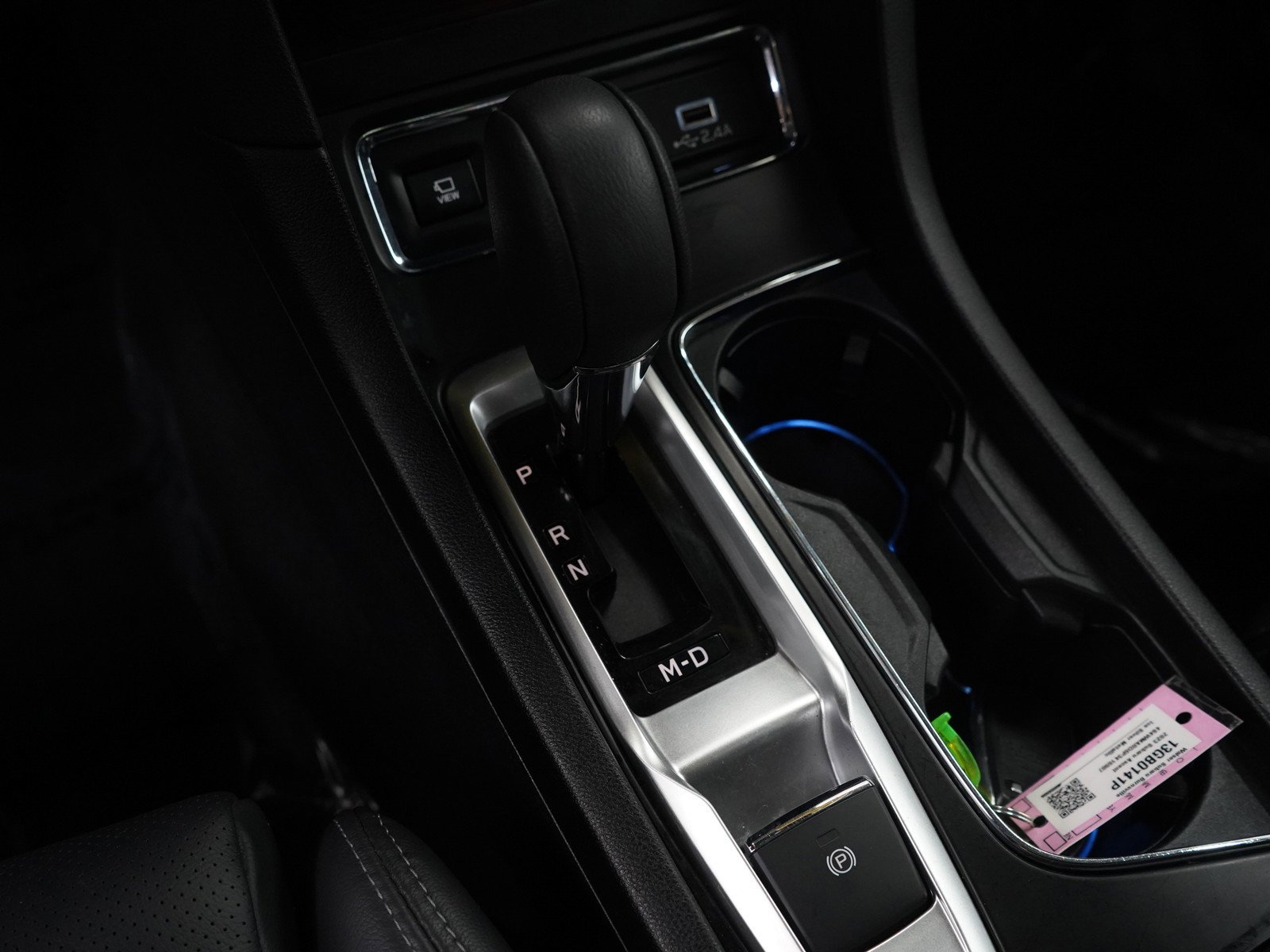 Used 2023 Ice Silver Metallic Subaru Limited image 22