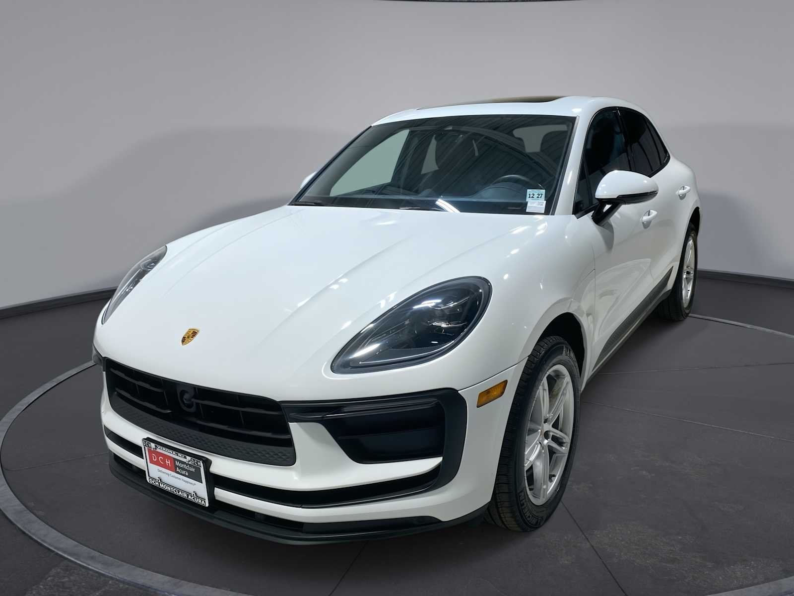 2023 Porsche Macan T's photo