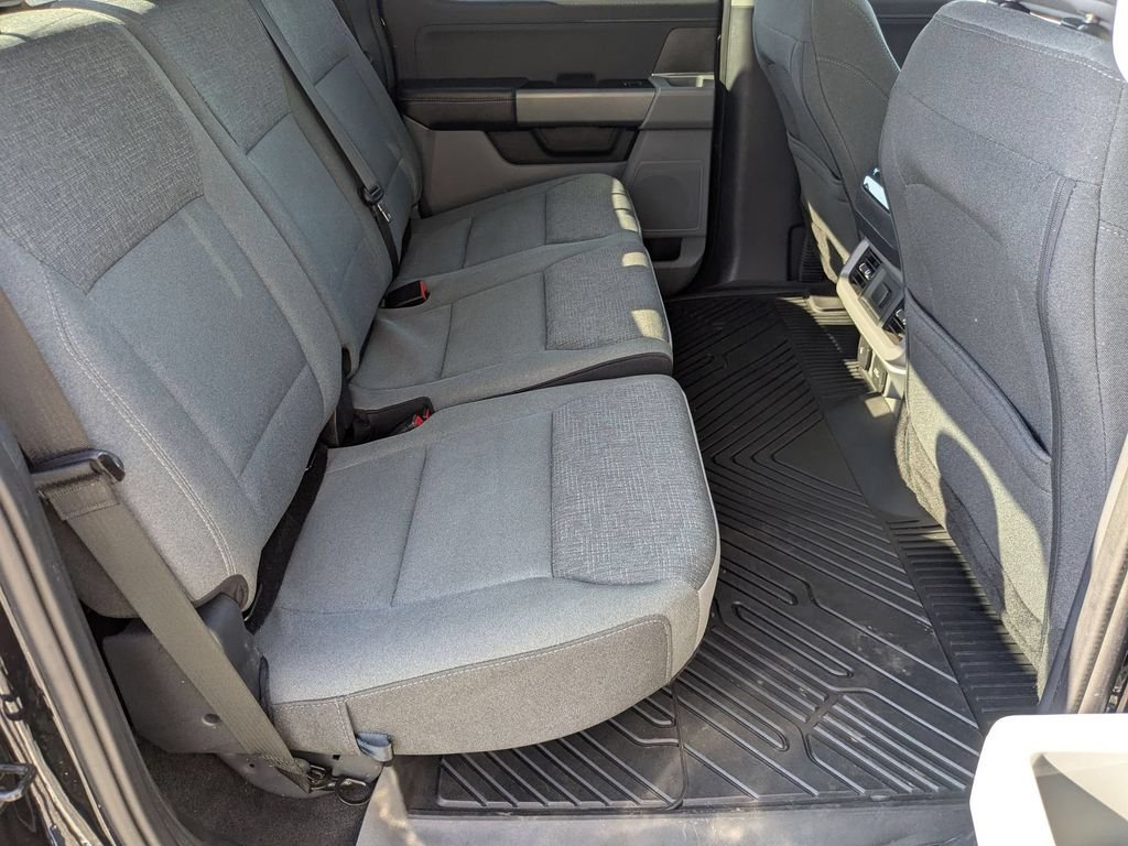 Used 2024 Black Ford XLT image 20