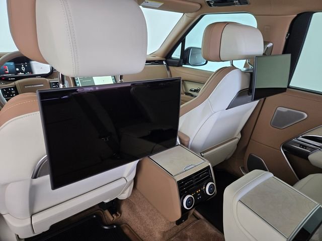 New 2026 Tourmaline Brown in Satin finish Land Rover SV image 14