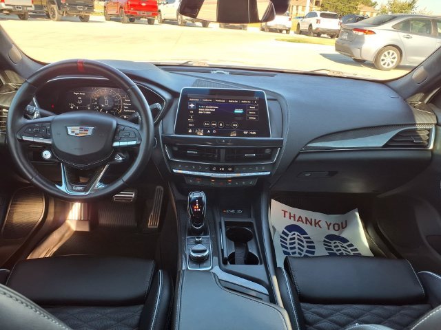 Used 2024 White Cadillac V-Series image 9