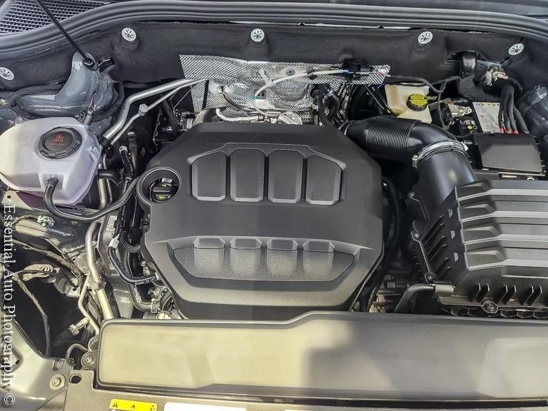 New 2026 Pure Gray Volkswagen 2.0T SEL Premium R-Line image 20