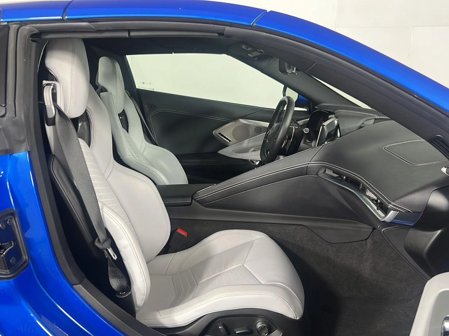 Used 2024 Riptide Blue Metallic Chevrolet 2LT image 34
