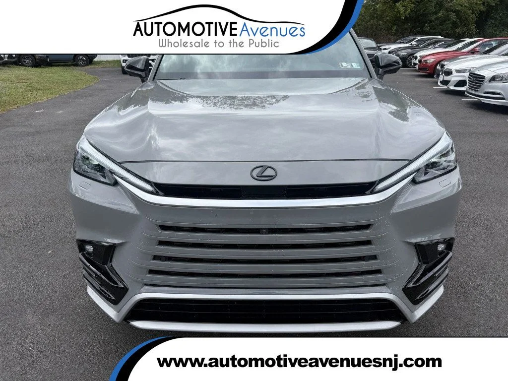 Used 2026 Incognito Lexus TX 500h F SPORT Performance Luxury AWD image 1