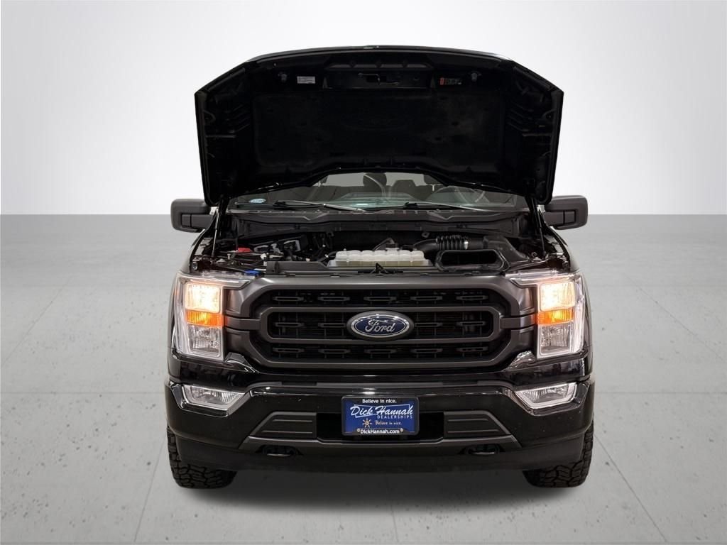 Used 2022 Black Ford XLT image 5