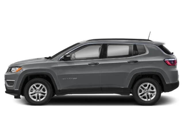 Used 2020 Silver Jeep Latitude image 3