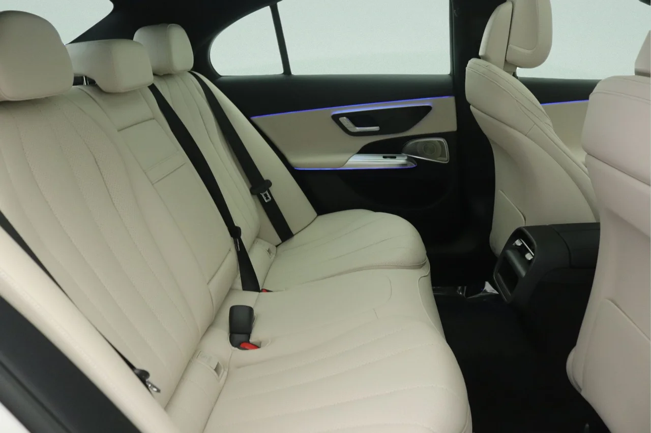 New 2026 Polar White Mercedes-Benz E 350 image 8