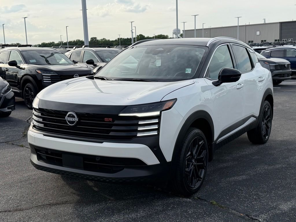 New 2026 Aspen White TriCoat / Super Black Two-tone Nissan SR image 8