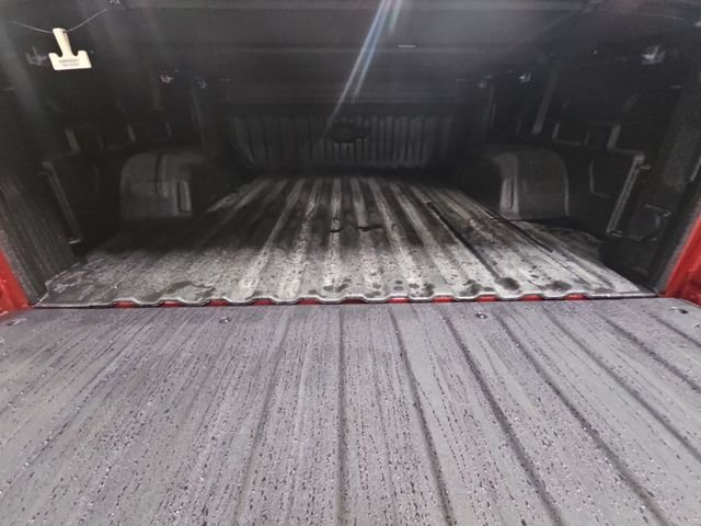 Used 2026 Red Chevrolet High Country image 29