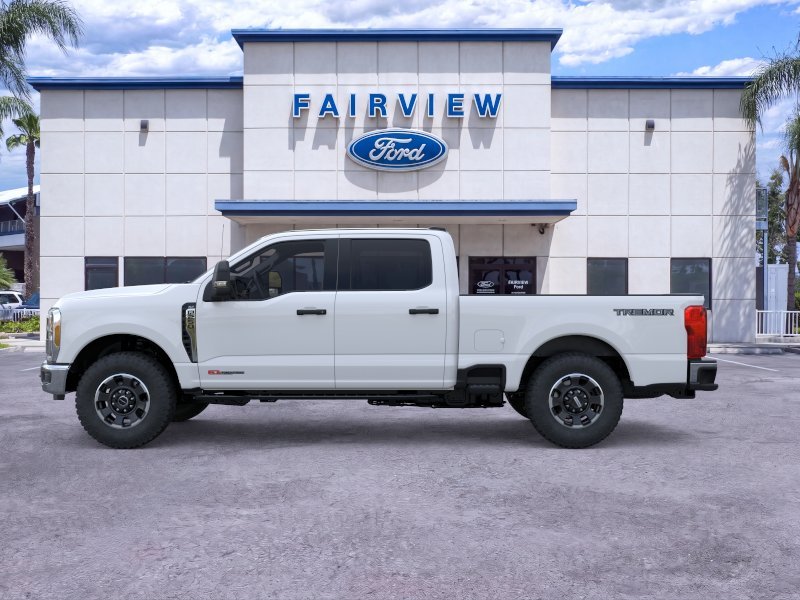 New 2026 Oxford White Ford F-250® XLT image 3