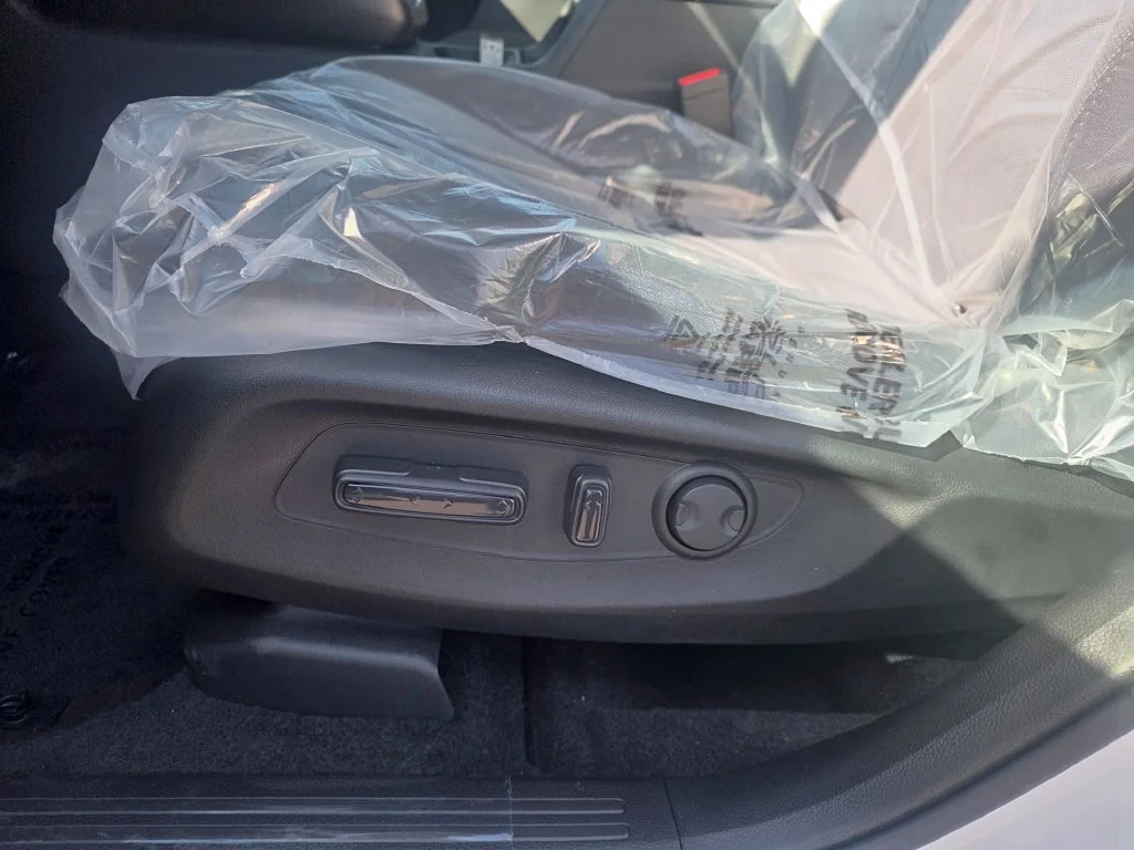 New 2027 Platinum White Pearl Honda EX image 10