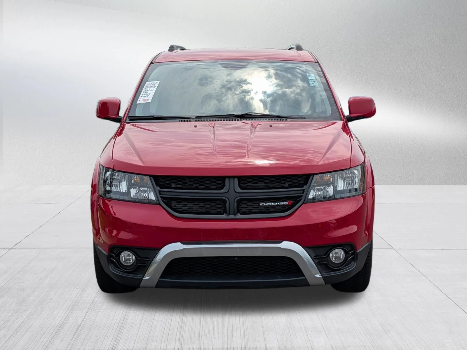 Used 2017 Redline 2 Coat Pearl Dodge Crossroad Plus image 2