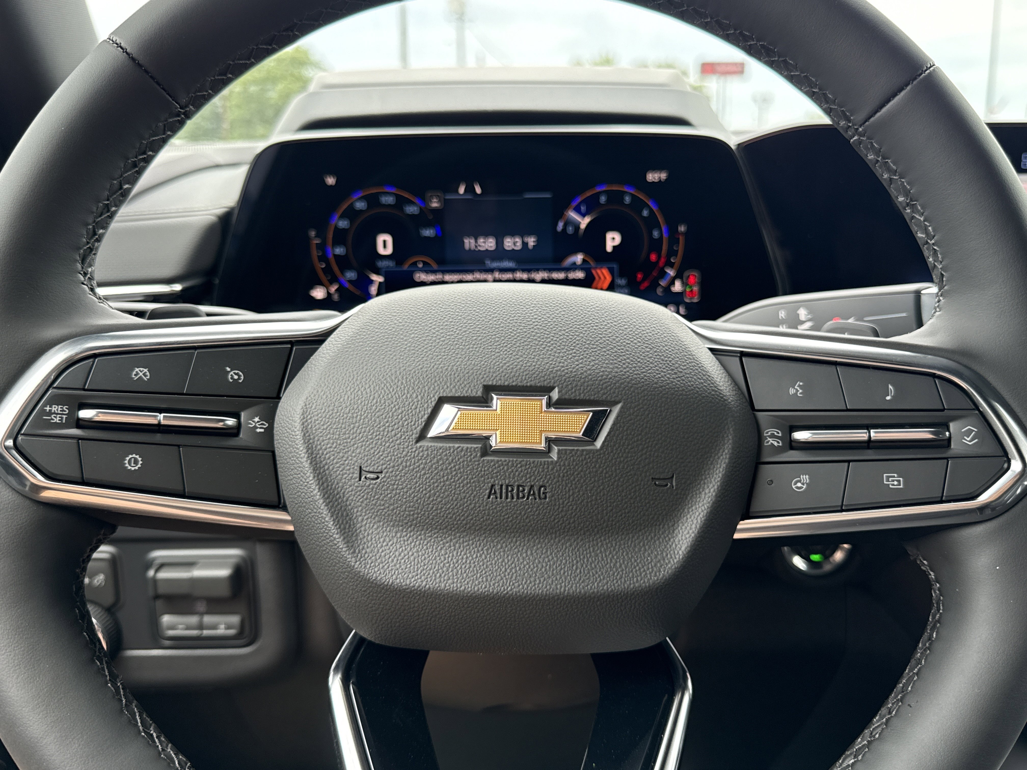 2026 Chevrolet Suburban Premier - Photo 24