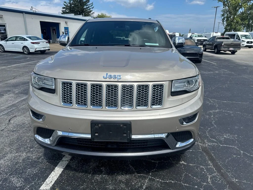Used 2014 Beige Jeep Summit image 9
