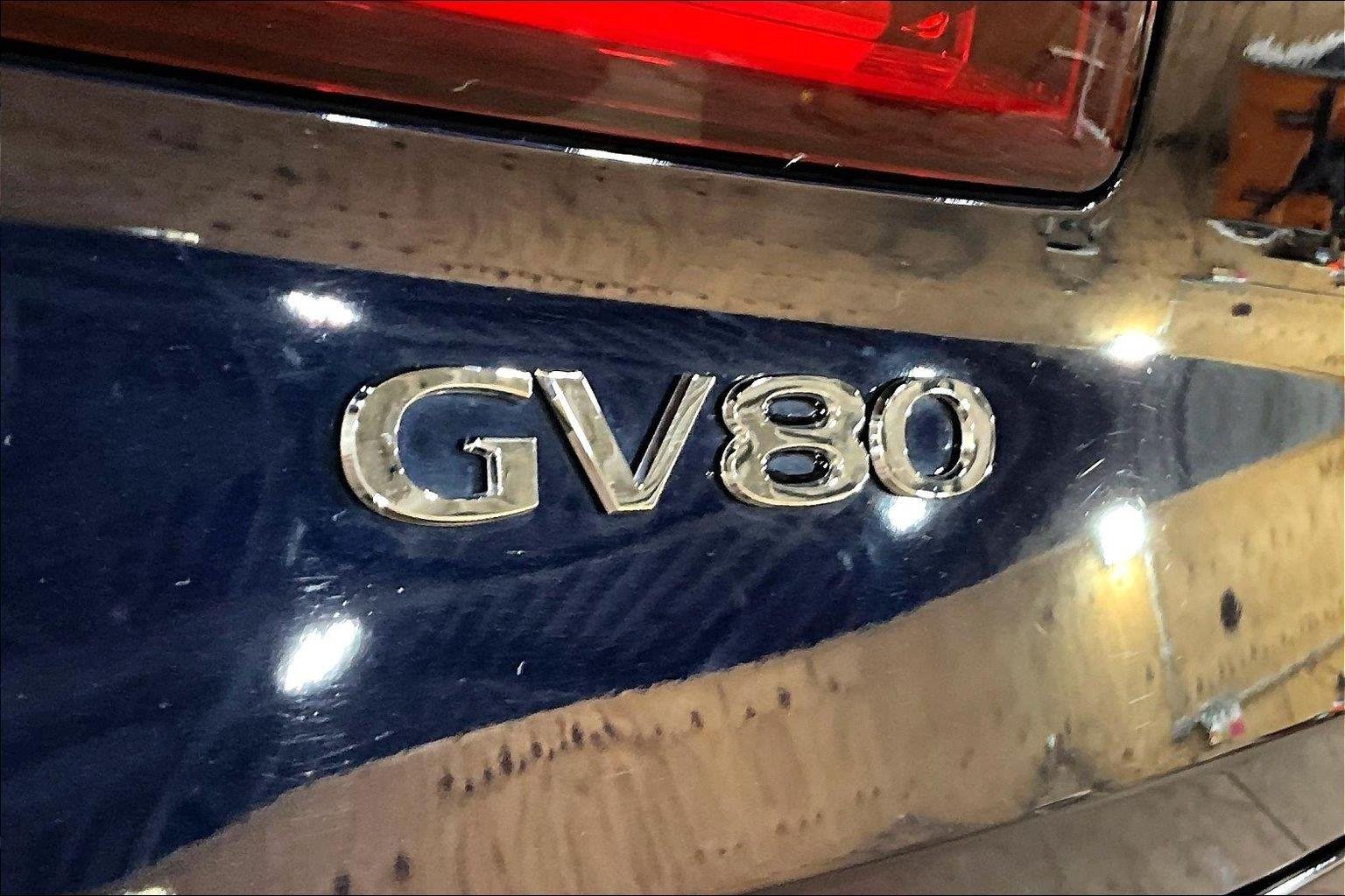 Used 2026 Capri Blue Genesis 2.5T image 9