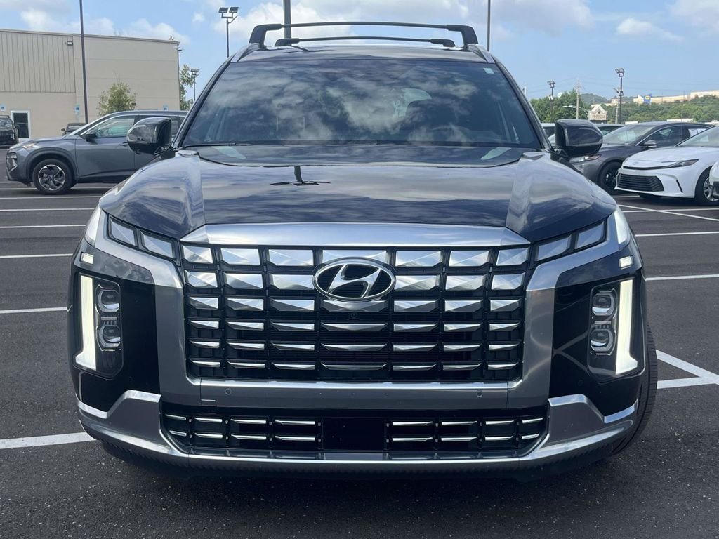 Used 2024 Black Hyundai Calligraphy image 8