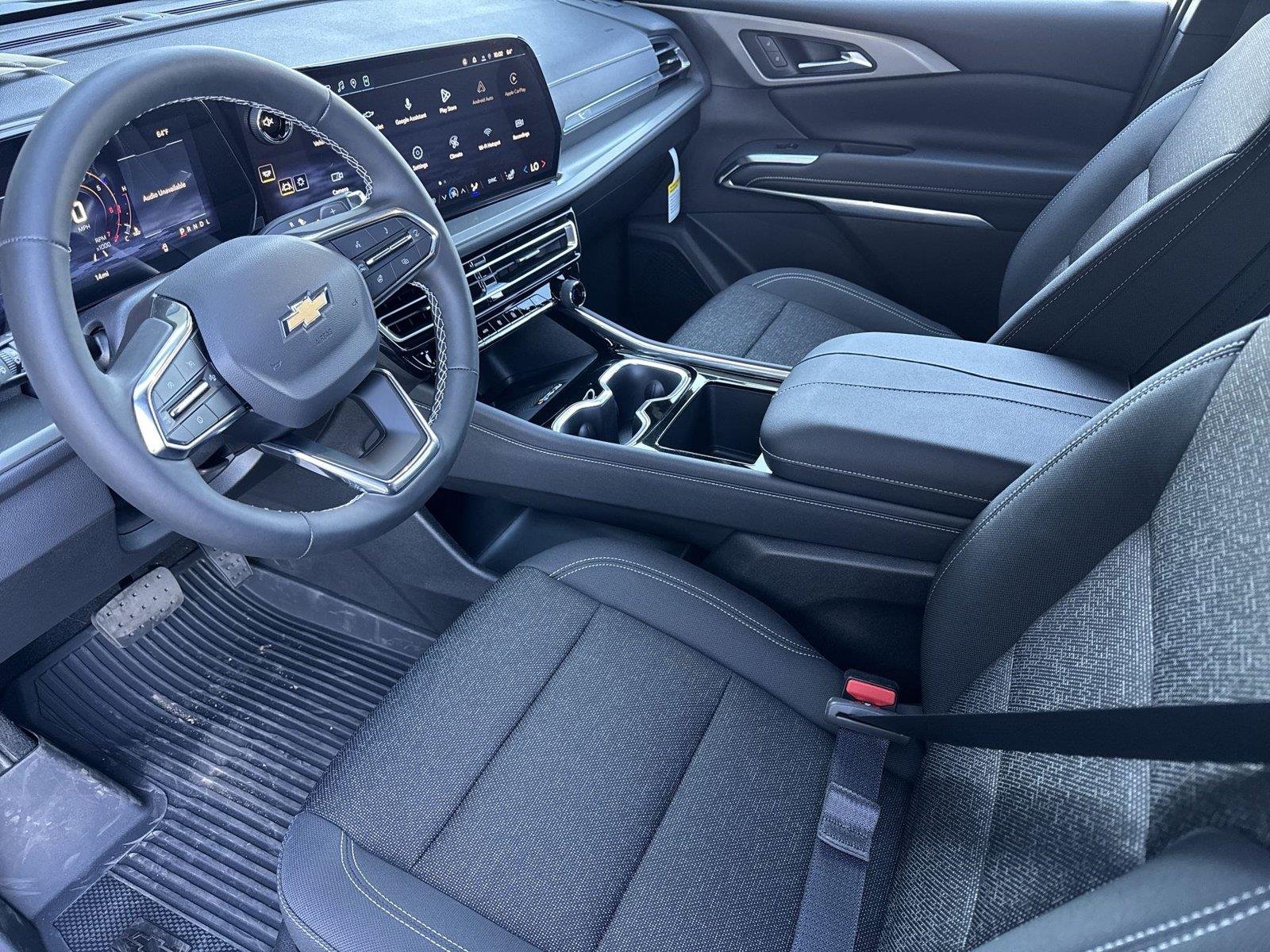 2027 Chevrolet Traverse LT - Photo 10