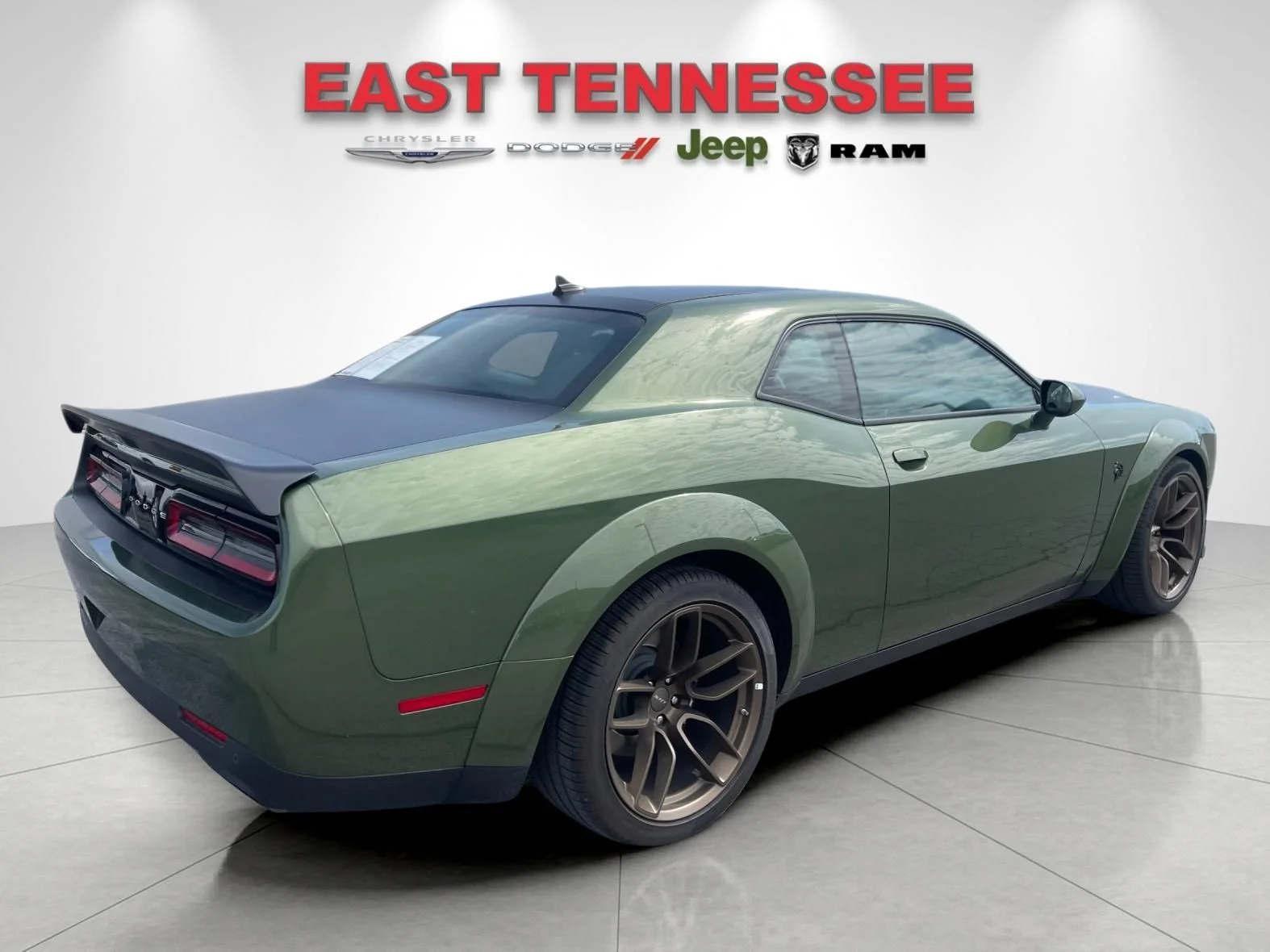 Used 2023 Green Dodge SRT Hellcat Redeye Widebody Jailbreak image 3