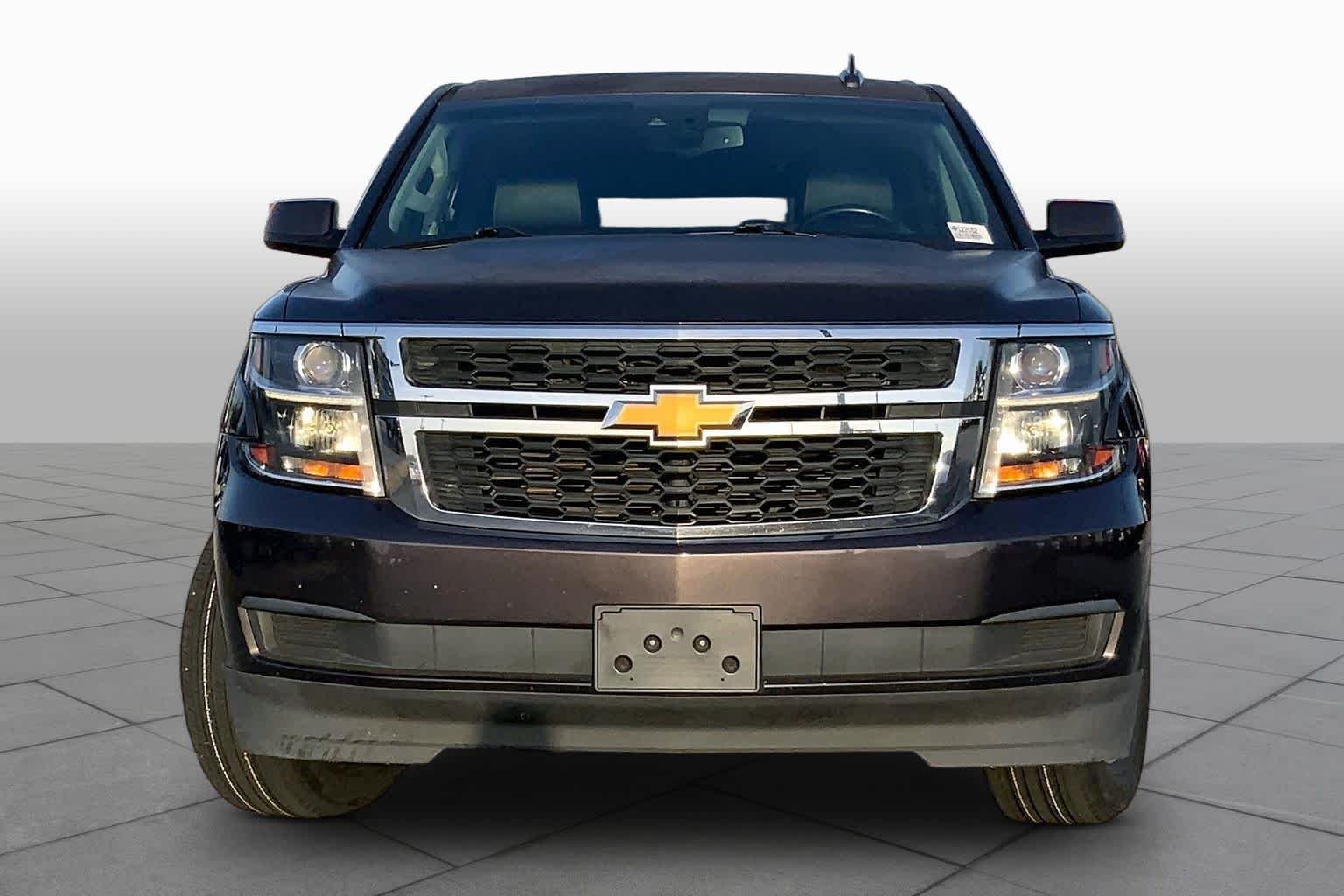 Used 2017 Tungsten Metallic Chevrolet LT image 4