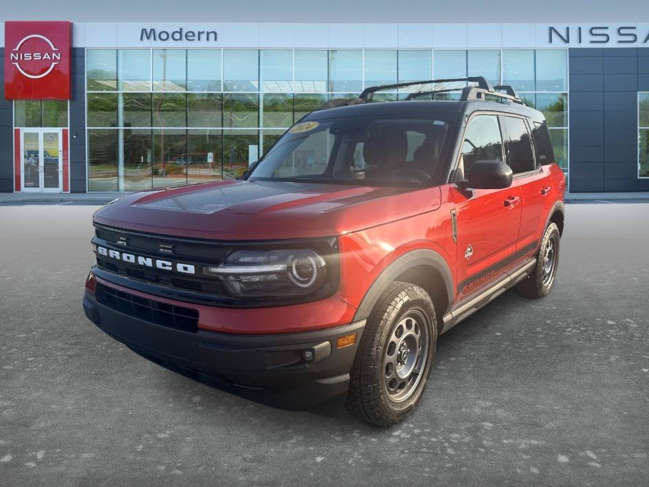Used 2024 Chili Pepper Red Ford Outer Banks image 1