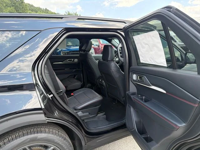 New 2026 Agate Black Metallic Ford ST image 36