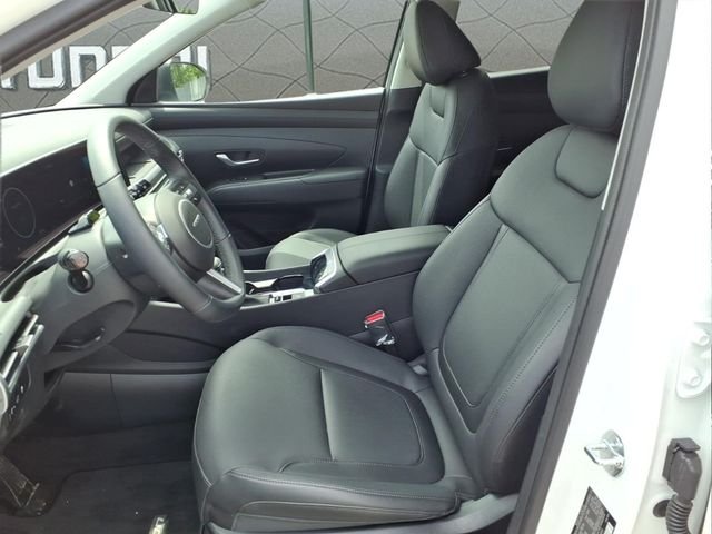 New 2026 White Hyundai SEL Premium image 18