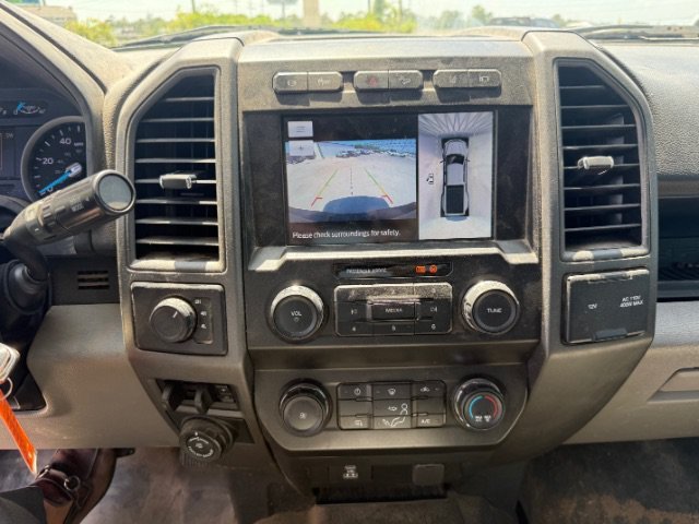 Used 2022 Gray Ford XL image 20
