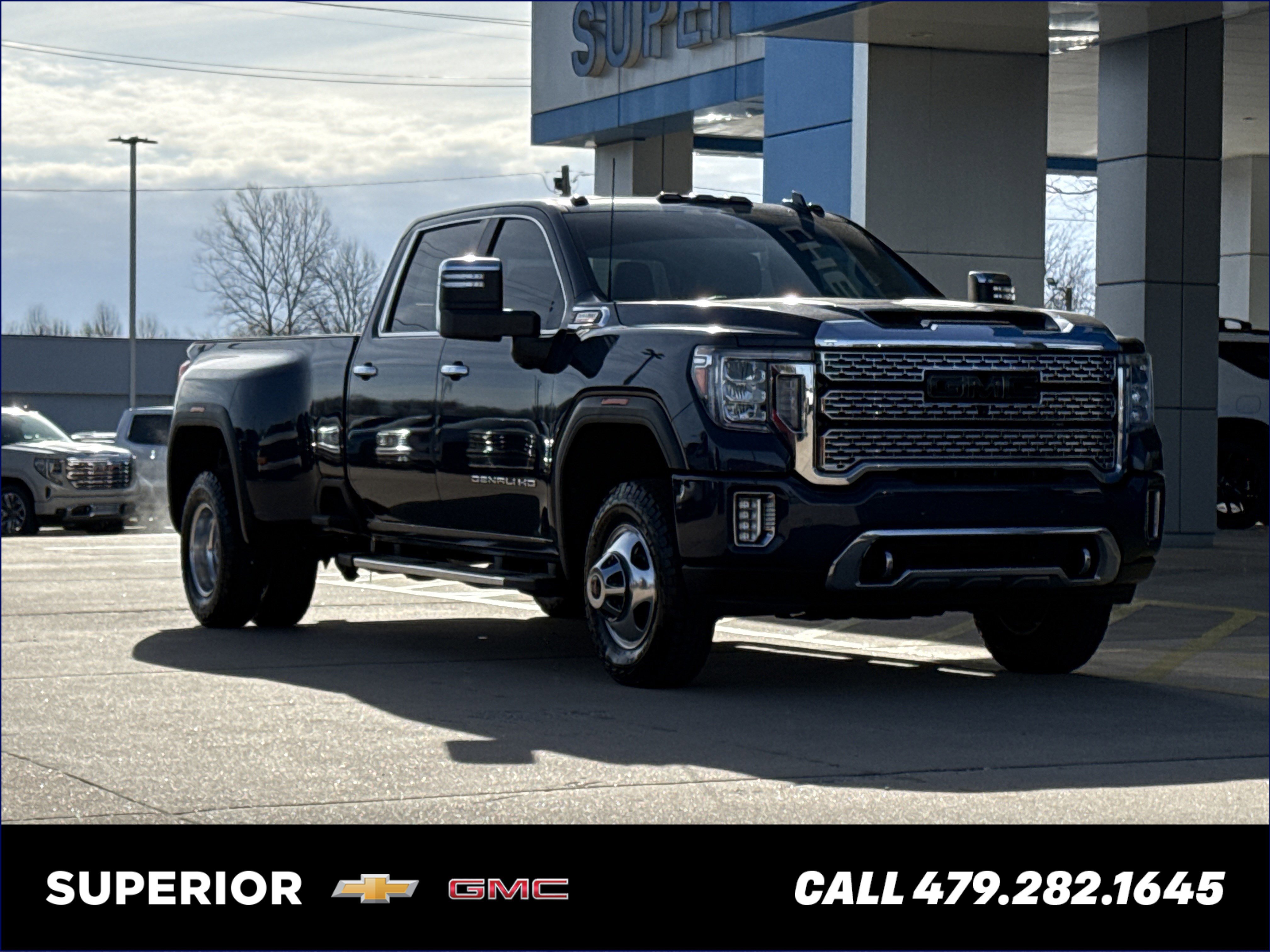 2022 GMC Sierra 4WD Crew Cab Long Box DRW Denali's photo